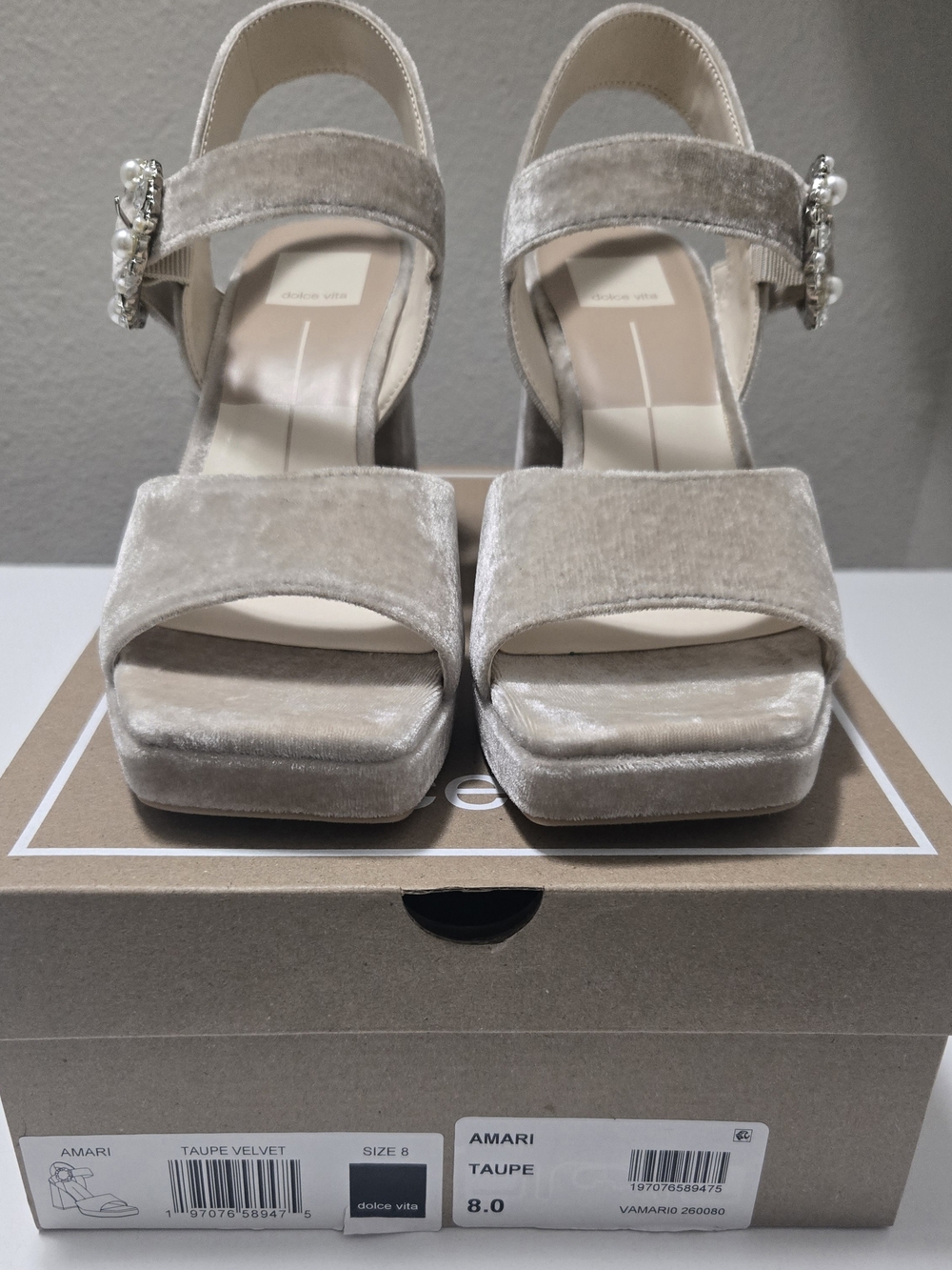 Dolce Vita AMARI Taupe Velvet Platform Sandals with Jewel Buckle NWT Size 8